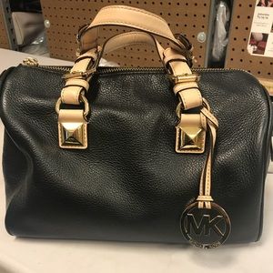Michael Kors Greyson black handbag